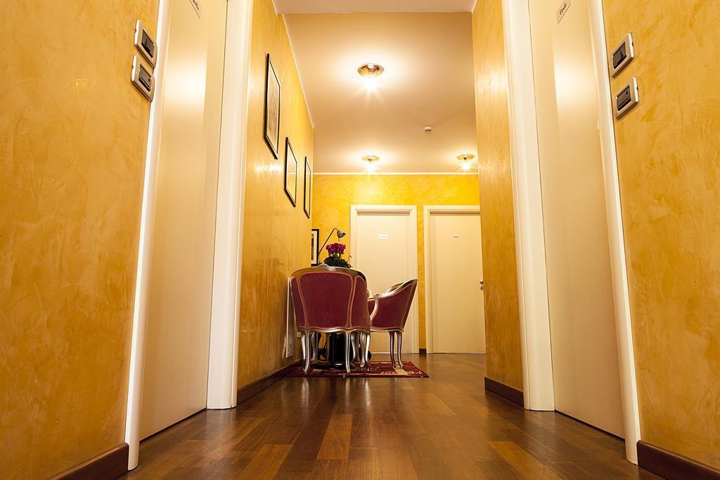 Hotel Santa Caterina à Bergame Extérieur photo