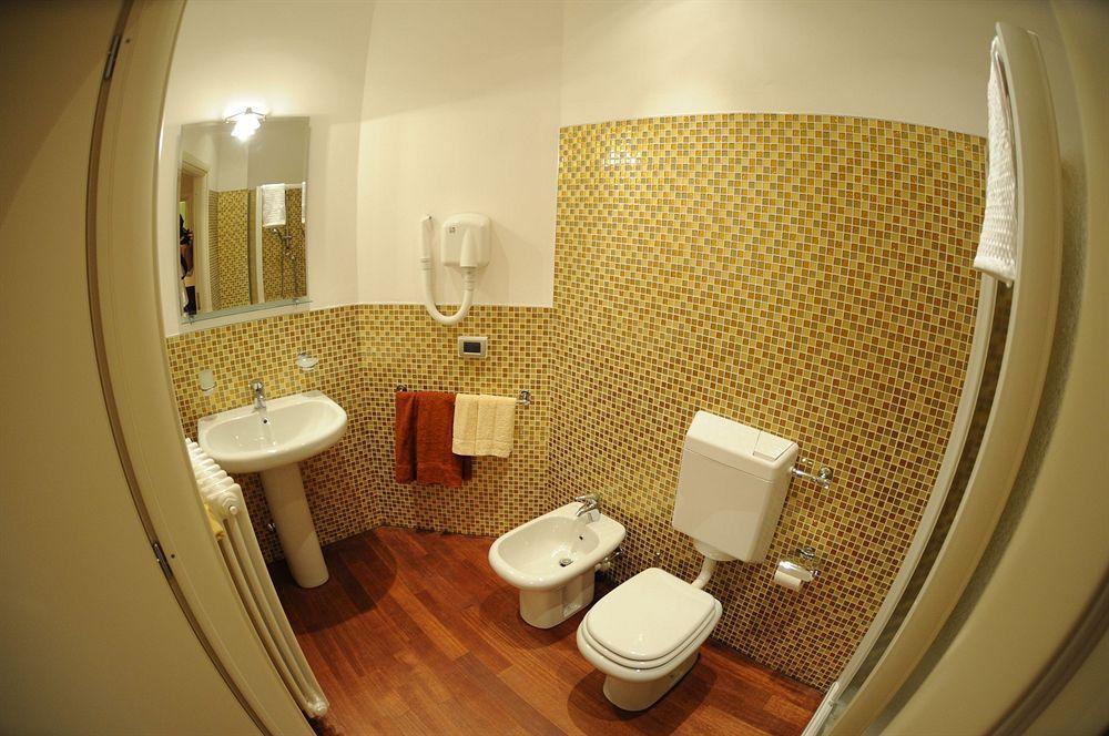 Hotel Santa Caterina à Bergame Extérieur photo