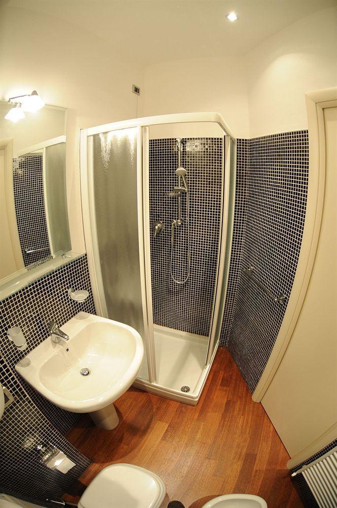 Hotel Santa Caterina à Bergame Extérieur photo