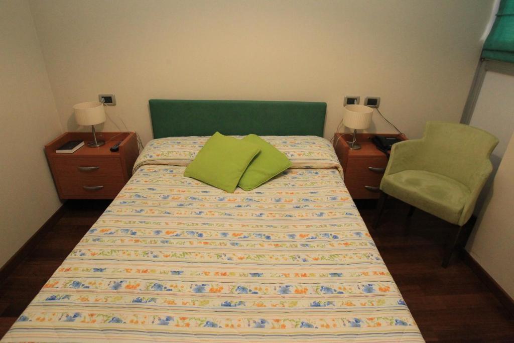 Hotel Santa Caterina à Bergame Chambre photo